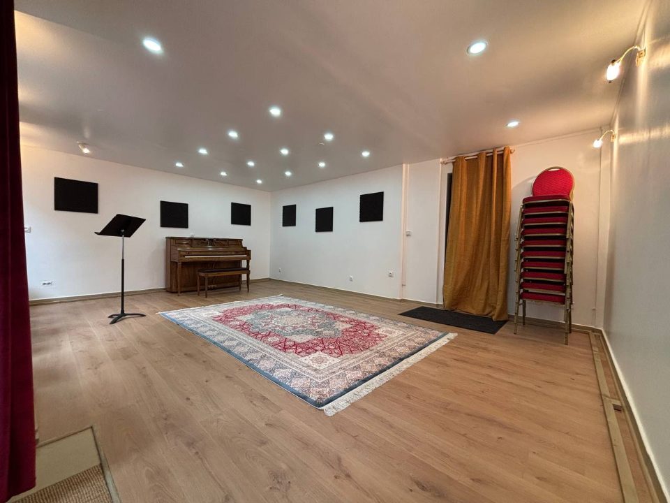 Studio 95